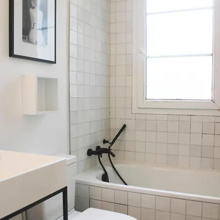 Charming 30m Near The Sacre-coeur Paris